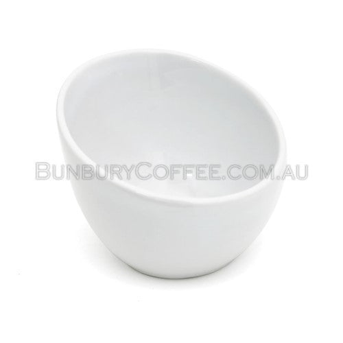 Offero Angled cupping bowl